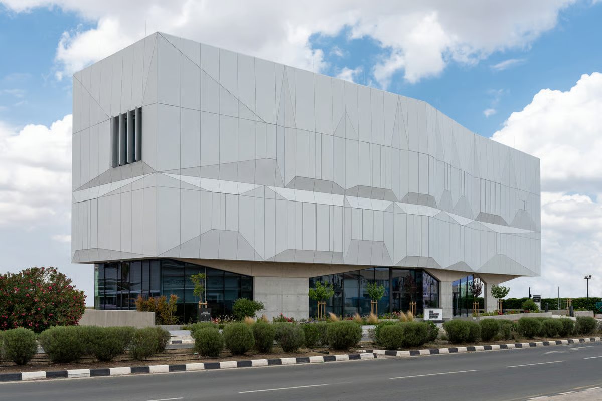 Exterior of The Surgery Center 3i in Nicosia